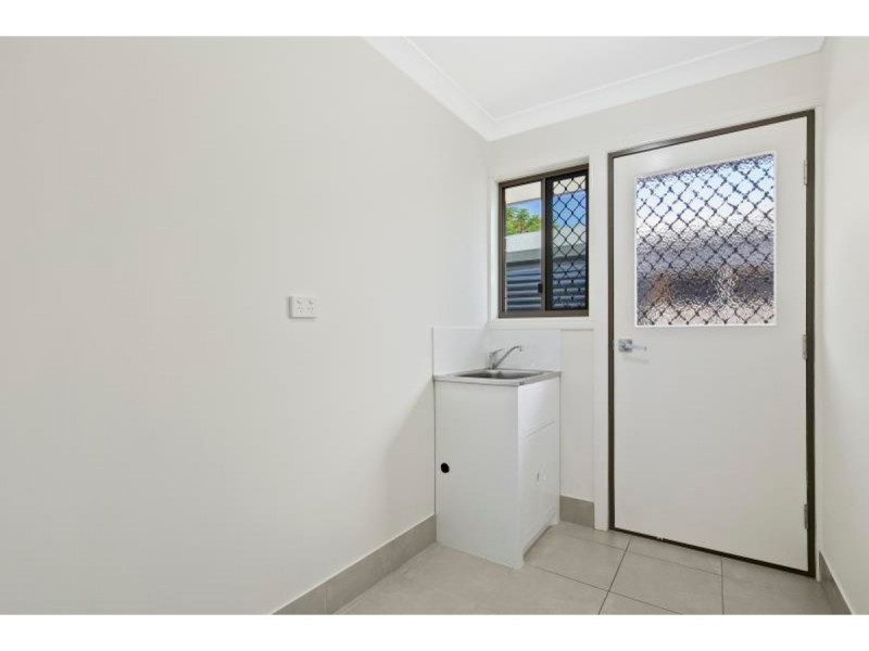 16 Bolsover Lane, Rockhampton City QLD 4700